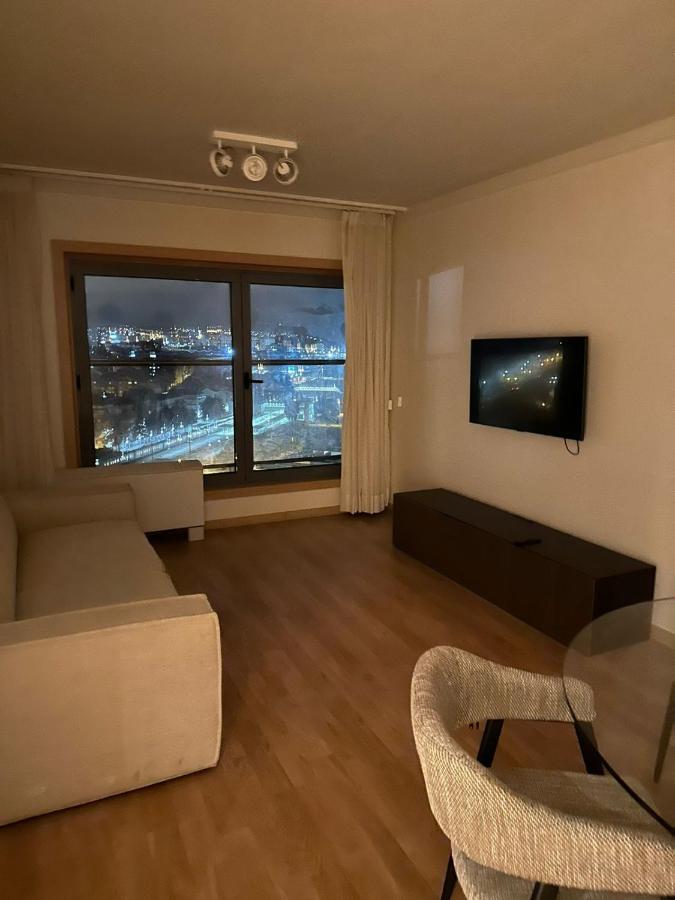 Amazing Apartment In Lisabona Exterior foto